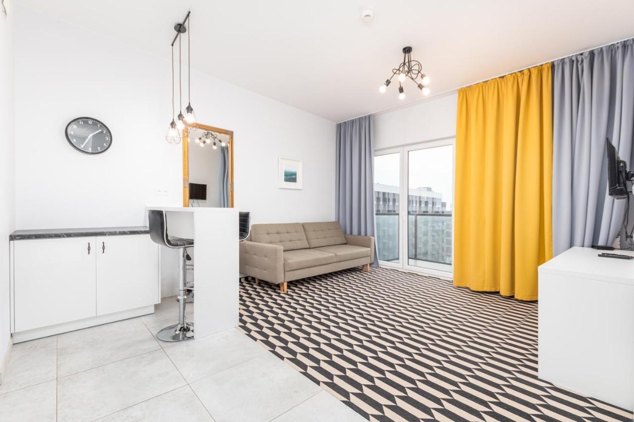 Prymasa Tysiaclecia 83A C - D By Homeprime Warsaw Luaran gambar
